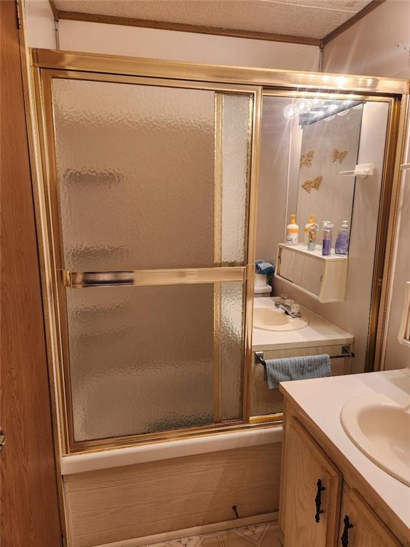 935 Rockdale Road Butler, PA 16002 - Photo 16 of 34 a bathroom with a shower and a sink