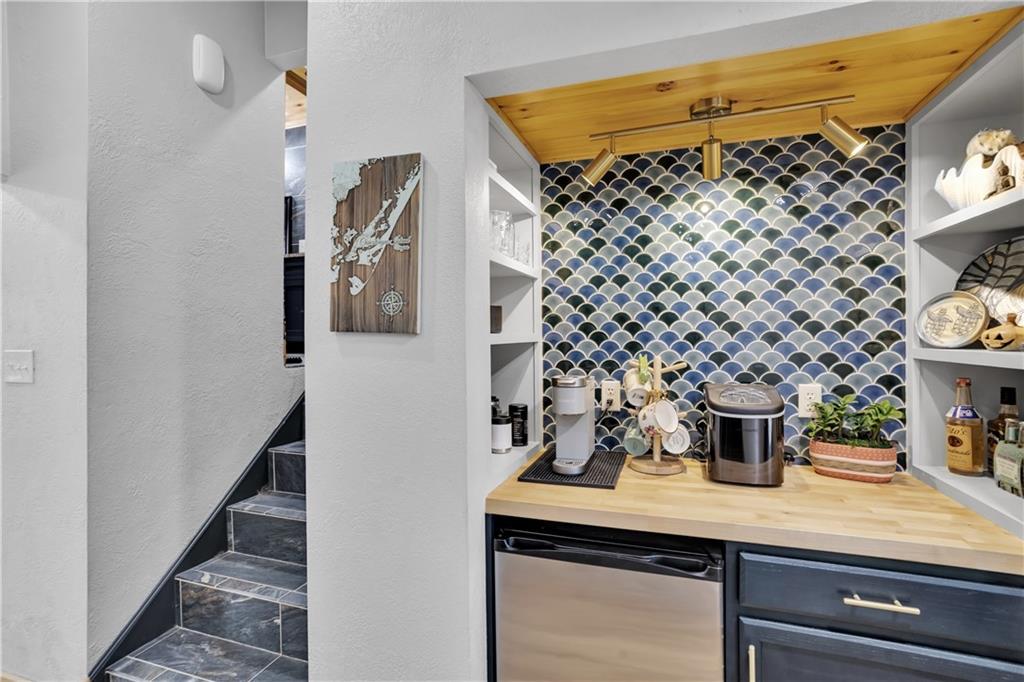 1760 Banning Road Dawson, PA 15428 - Photo 11 of 50