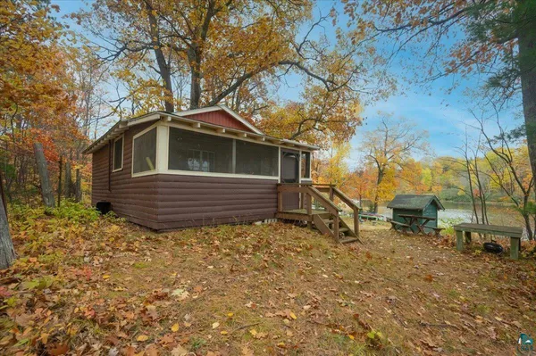 $137,500 | 7851 County Rd P, Lake Nebagamon, WI 54849