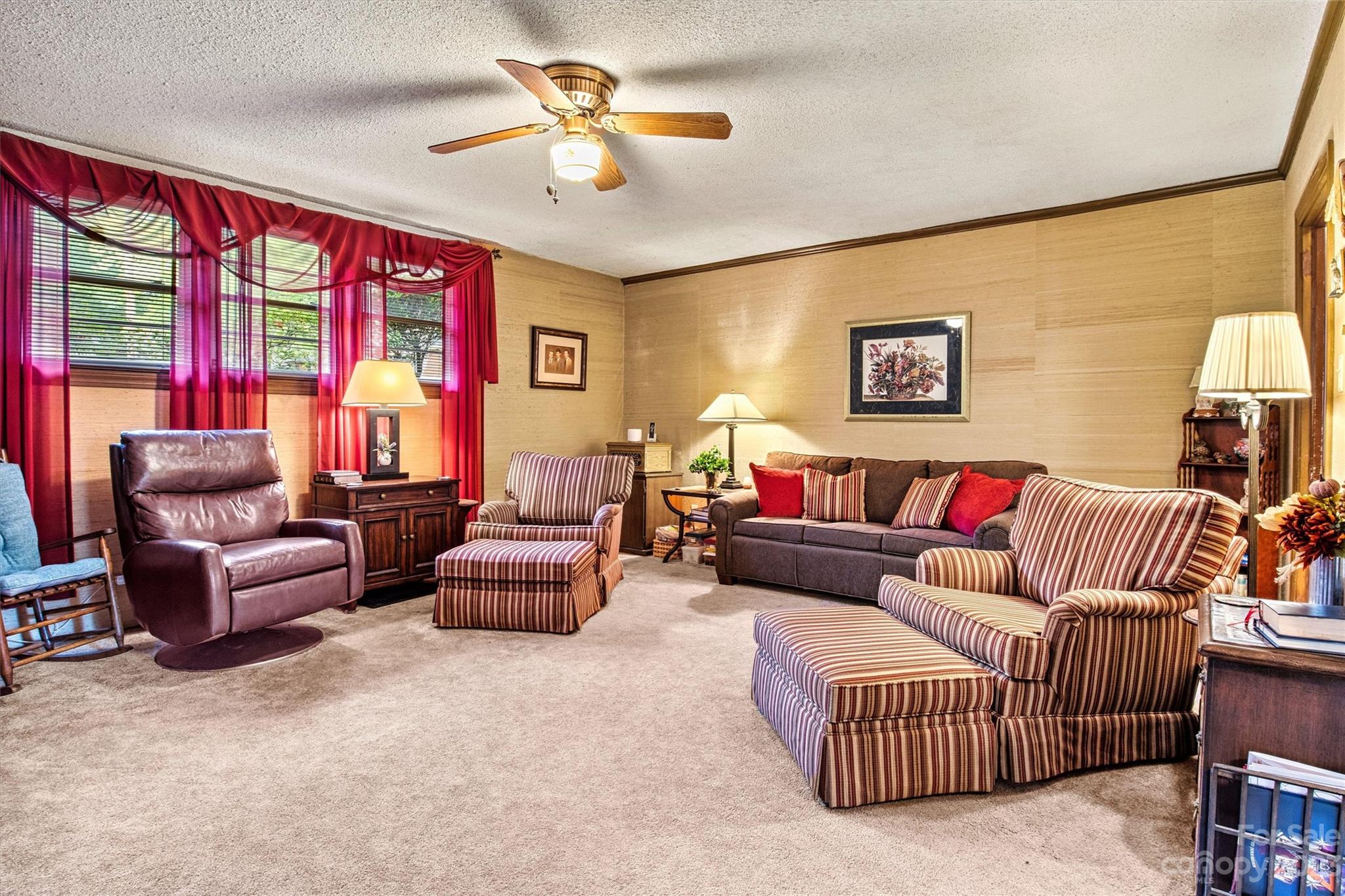212 5th Street Northeast Conover, NC 28613 - Photo 16 of 23