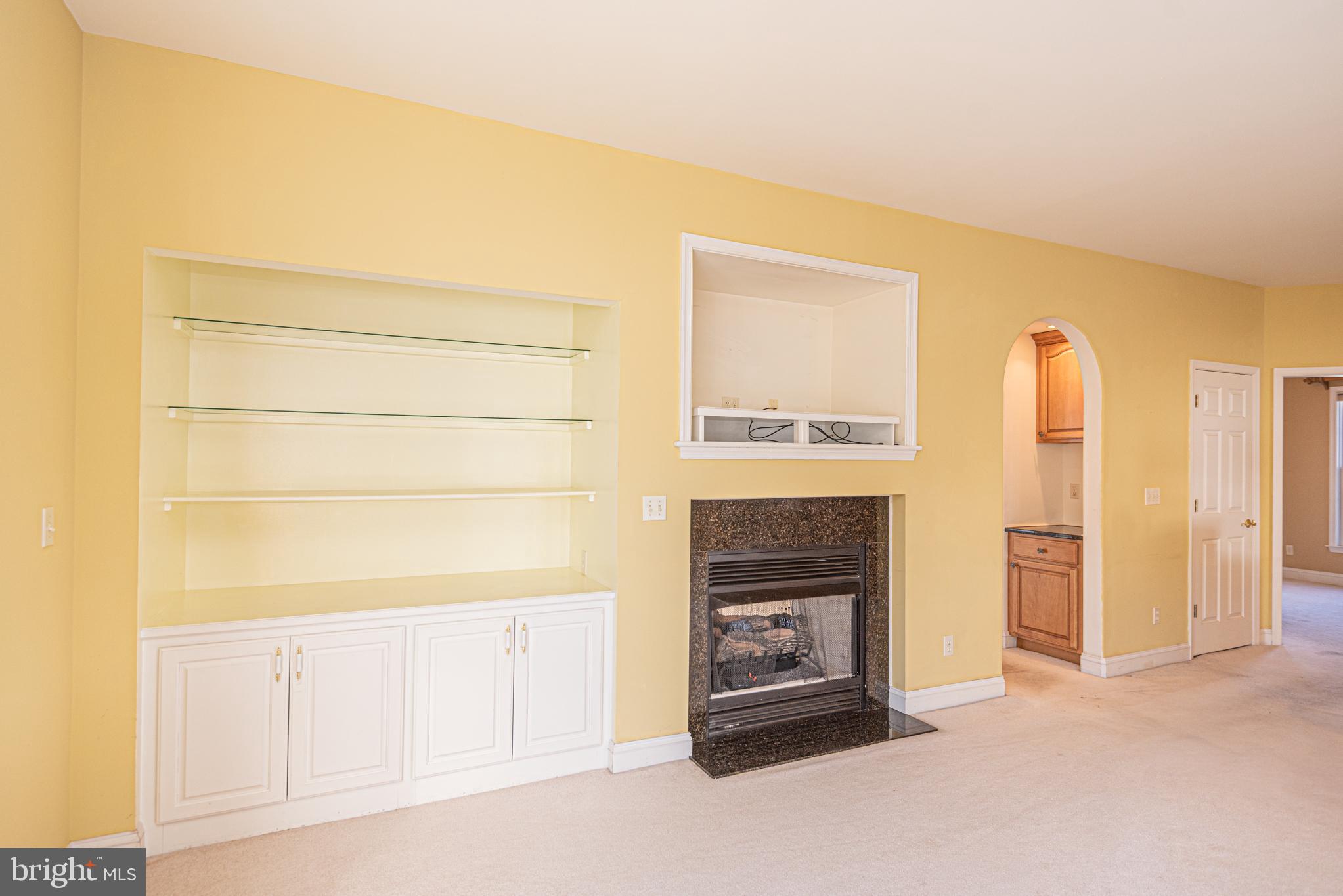 6023 Tarry Town Road Salisbury, MD 21801 - Photo 48 of 61 Bright and inviting living space with charm.