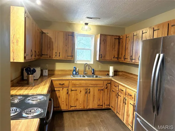 $155,000 | 1626 Wayne Street, Williamsville, MO 63967