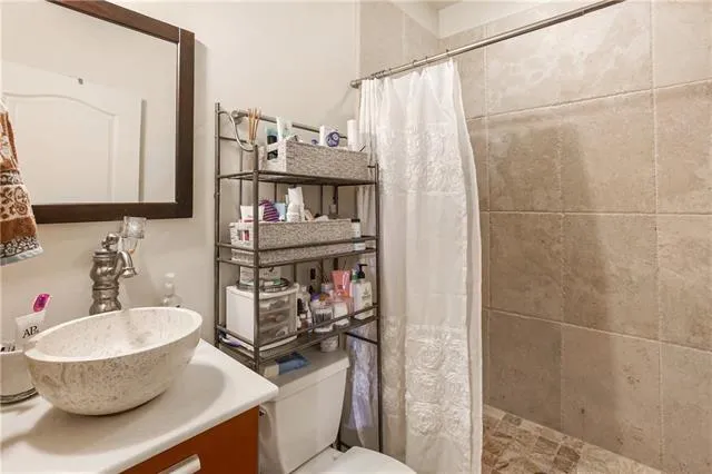 $2,000 | 2038 Burdette Street, New Orleans, LA 70118