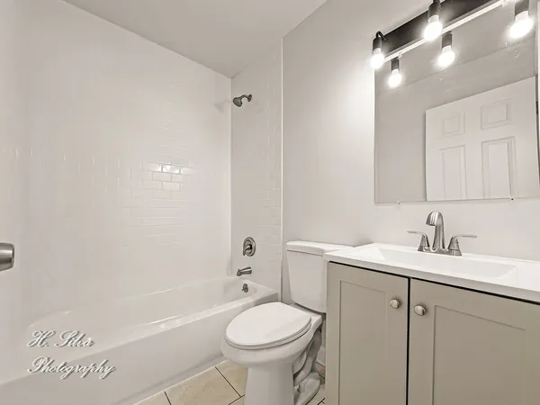 $1,550 | 5 Arrowhead Drive, Unit 36, Algonquin, IL 60102