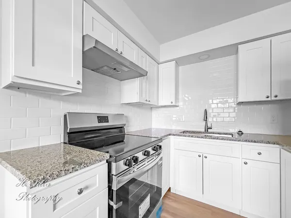 $1,550 | 5 Arrowhead Drive, Unit 36, Algonquin, IL 60102