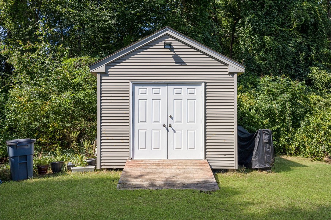 63 Talbut Road Scituate, RI 02831 - Photo 33 of 36