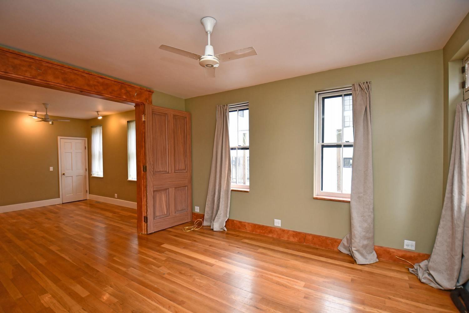 1306 Spring Street Cincinnati, OH 45202 - Photo 7 of 43