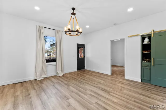 $299,900 | 201 West Washington Street, O'Fallon, IL 62269