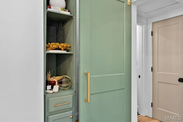 $299,900 | 201 West Washington Street, O'Fallon, IL 62269