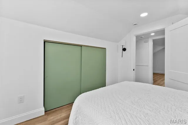 $299,900 | 201 West Washington Street, O'Fallon, IL 62269