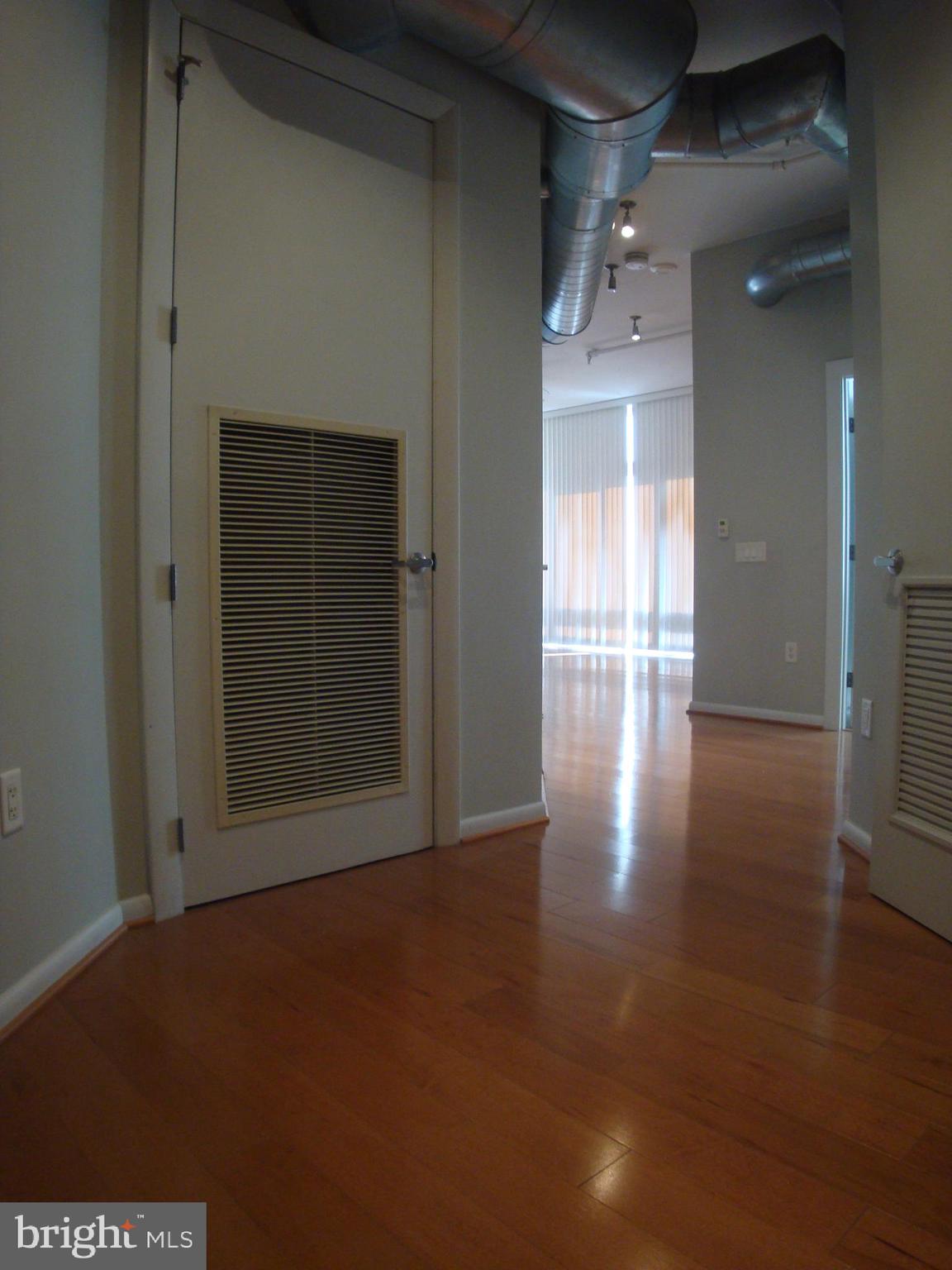 811 4th Street Northwest, Unit 304 Washington, DC 20001 - Photo 2 of 24