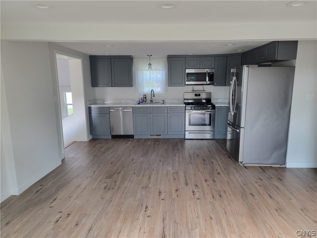 7151 Morgan Road Clay, NY 13090 - Photo 4 of 14