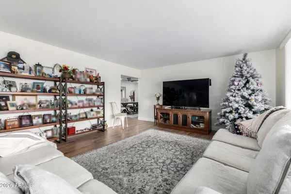 $572,900 | 5624 West Morten Avenue, Glendale, AZ 85301