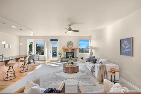 $975,000 | 1225 Birch Falls Drive, Bellingham, WA 98229