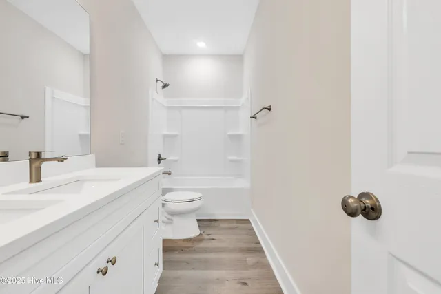 $299,000 | 1350 Croomsbridge Road, Burgaw, NC 28425