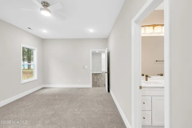 $299,000 | 1350 Croomsbridge Road, Burgaw, NC 28425