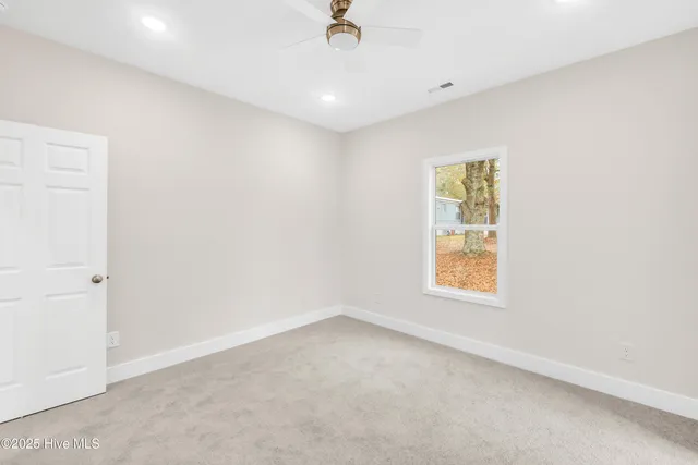 $299,000 | 1350 Croomsbridge Road, Burgaw, NC 28425