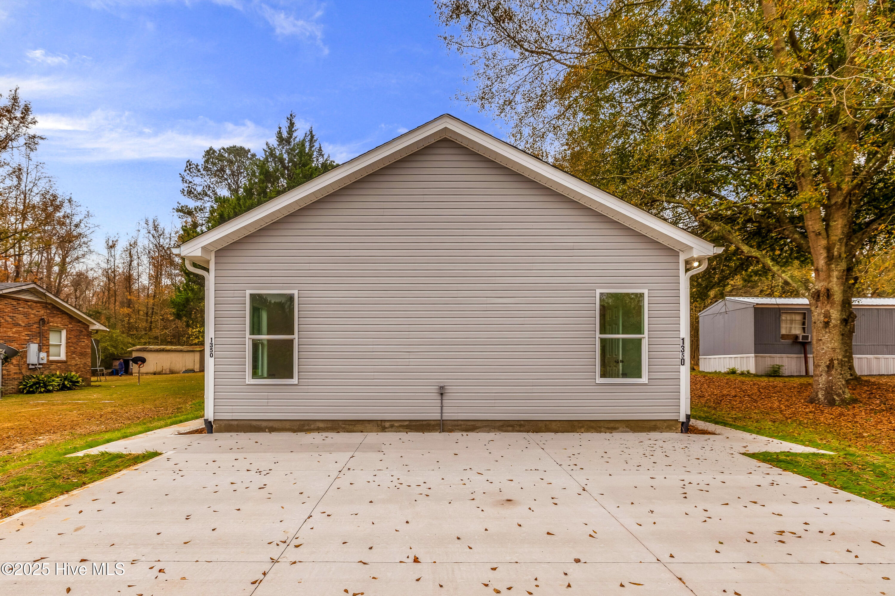 1350 Croomsbridge Road Burgaw, NC 28425 - Photo 3 of 37 1Q3A0221-Edit--web-2