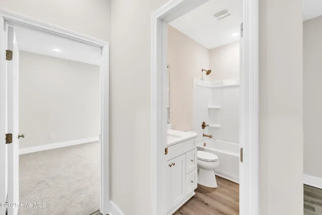 $299,000 | 1350 Croomsbridge Road, Burgaw, NC 28425