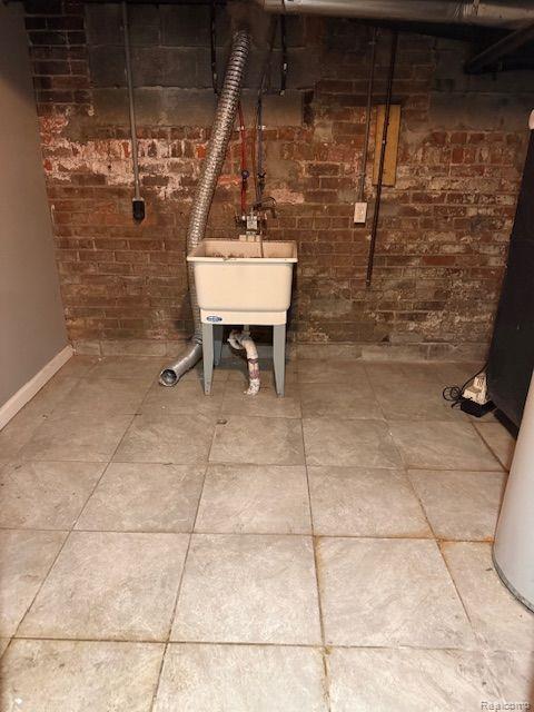 8263 Merrill Street Detroit, MI 48202 - Photo 13 of 16