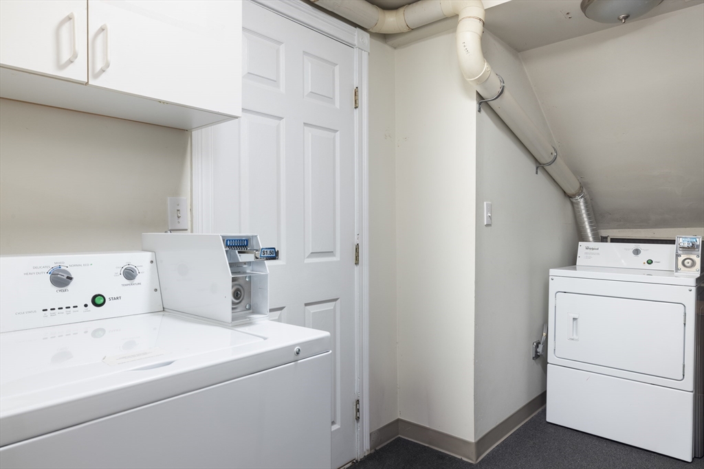 2 Derne Street Boston, MA 02114 - Photo 21 of 26