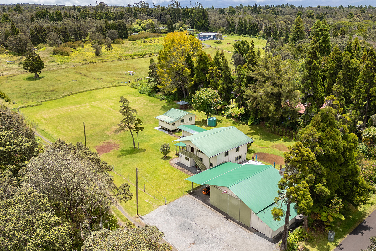 19-4121 Haunani Road Volcano, HI 96785 - Photo 3 of 30