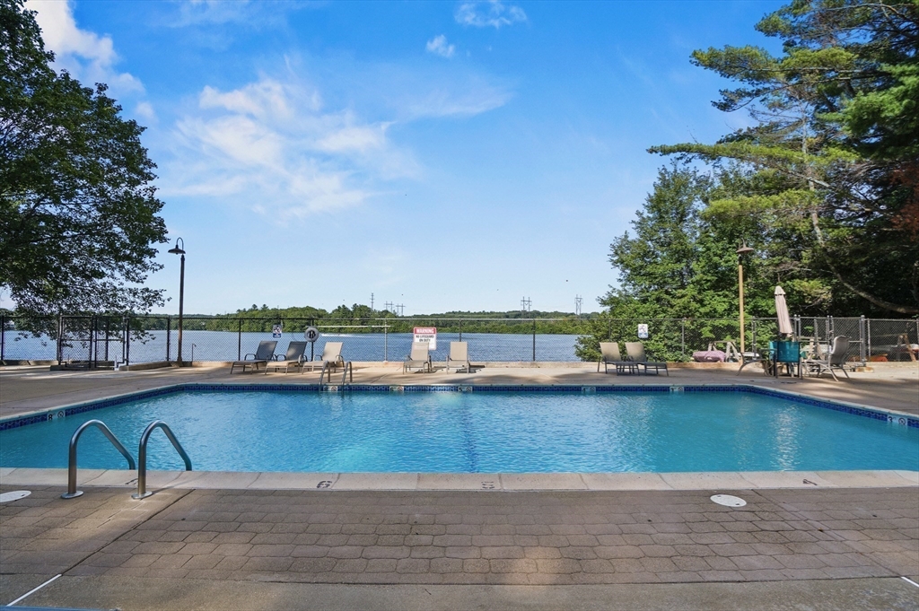 60 Pointe Rok Drive, Unit 60 Worcester, MA 01604 - Photo 35 of 42
