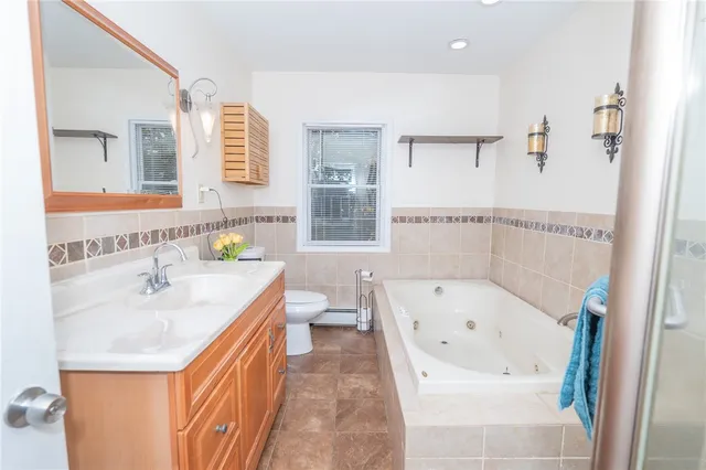 $530,000 | 9 Farnum Avenue, North Providence, RI 02911