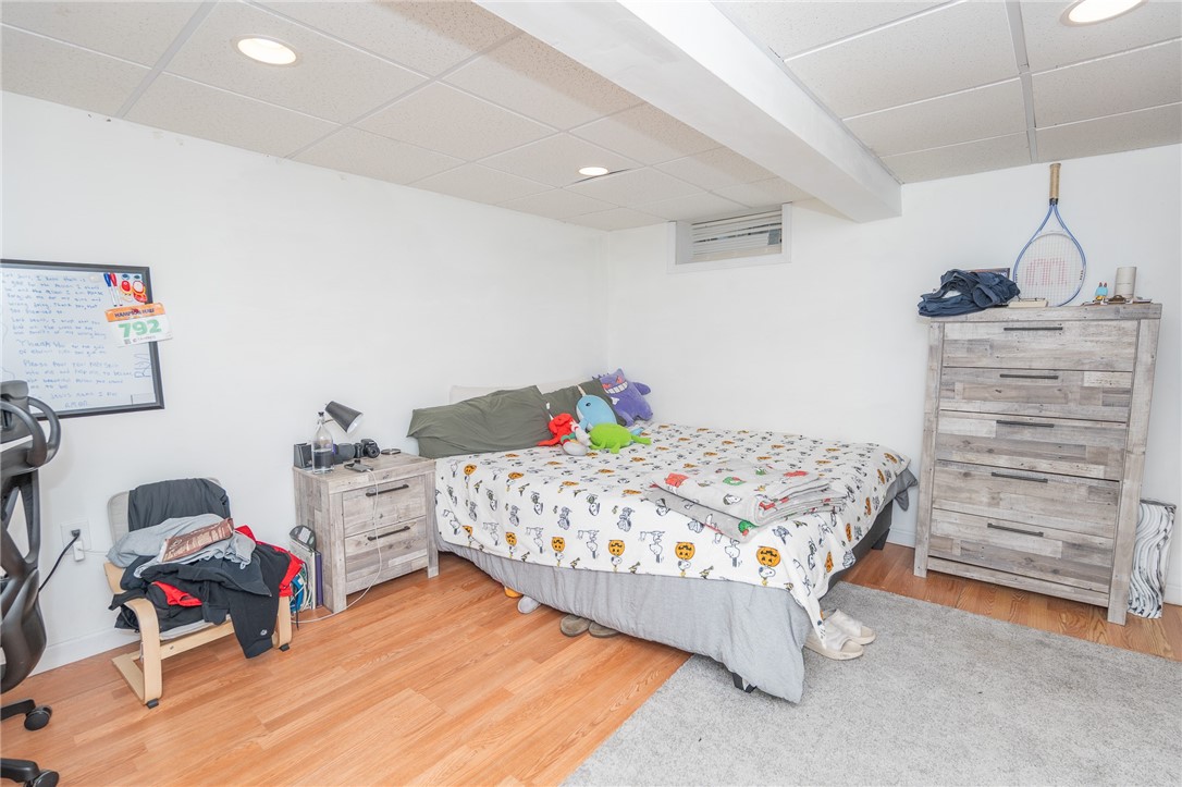 9 Farnum Avenue North Providence, RI 02911 - Photo 17 of 25