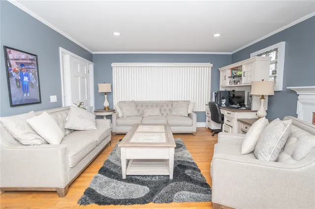 $530,000 | 9 Farnum Avenue, North Providence, RI 02911