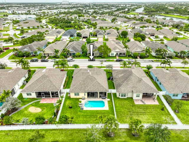 $449,989 | 10295 Southwest Waterway Lane, Port St. Lucie, FL 34987