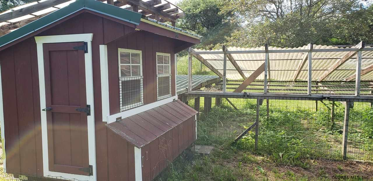 1040 Raymond Road Malta, NY 12020 - Photo 34 of 67 Photo 36