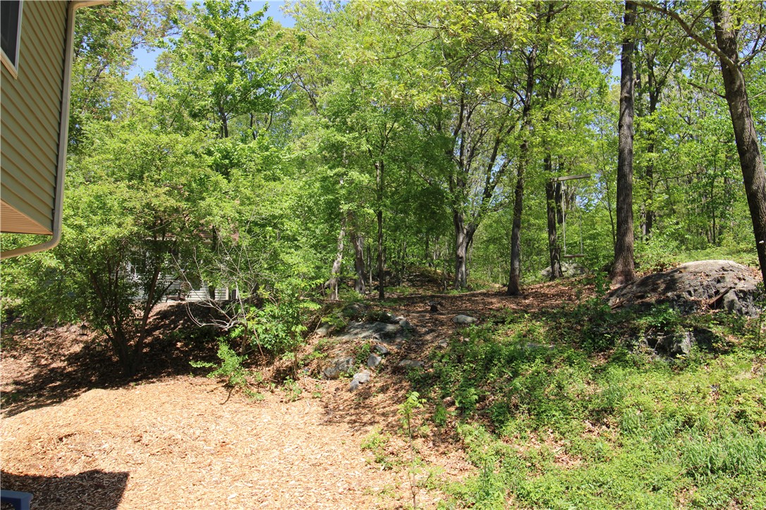 2 Forest Way Lincoln, RI 02865 - Photo 6 of 32