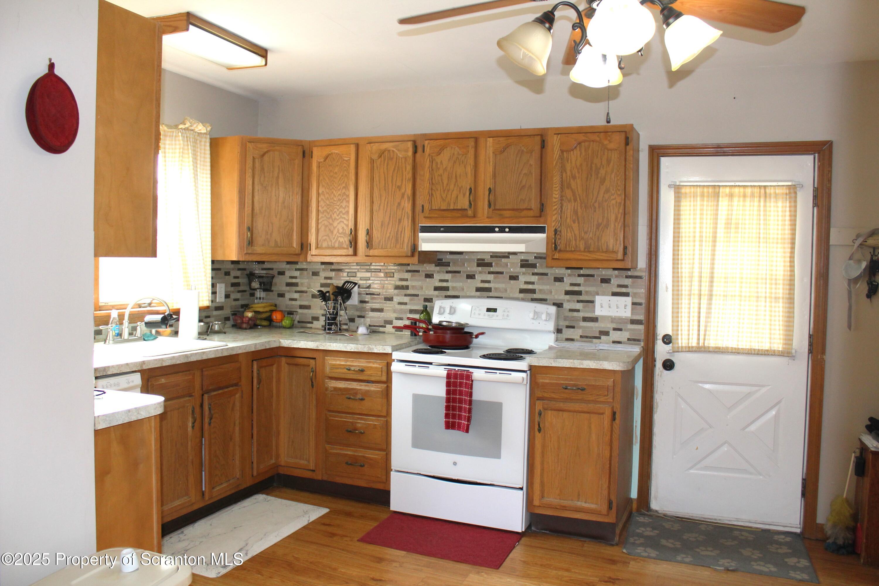 838 George Street Throop, PA 18512 - Photo 18 of 82 Kitchen