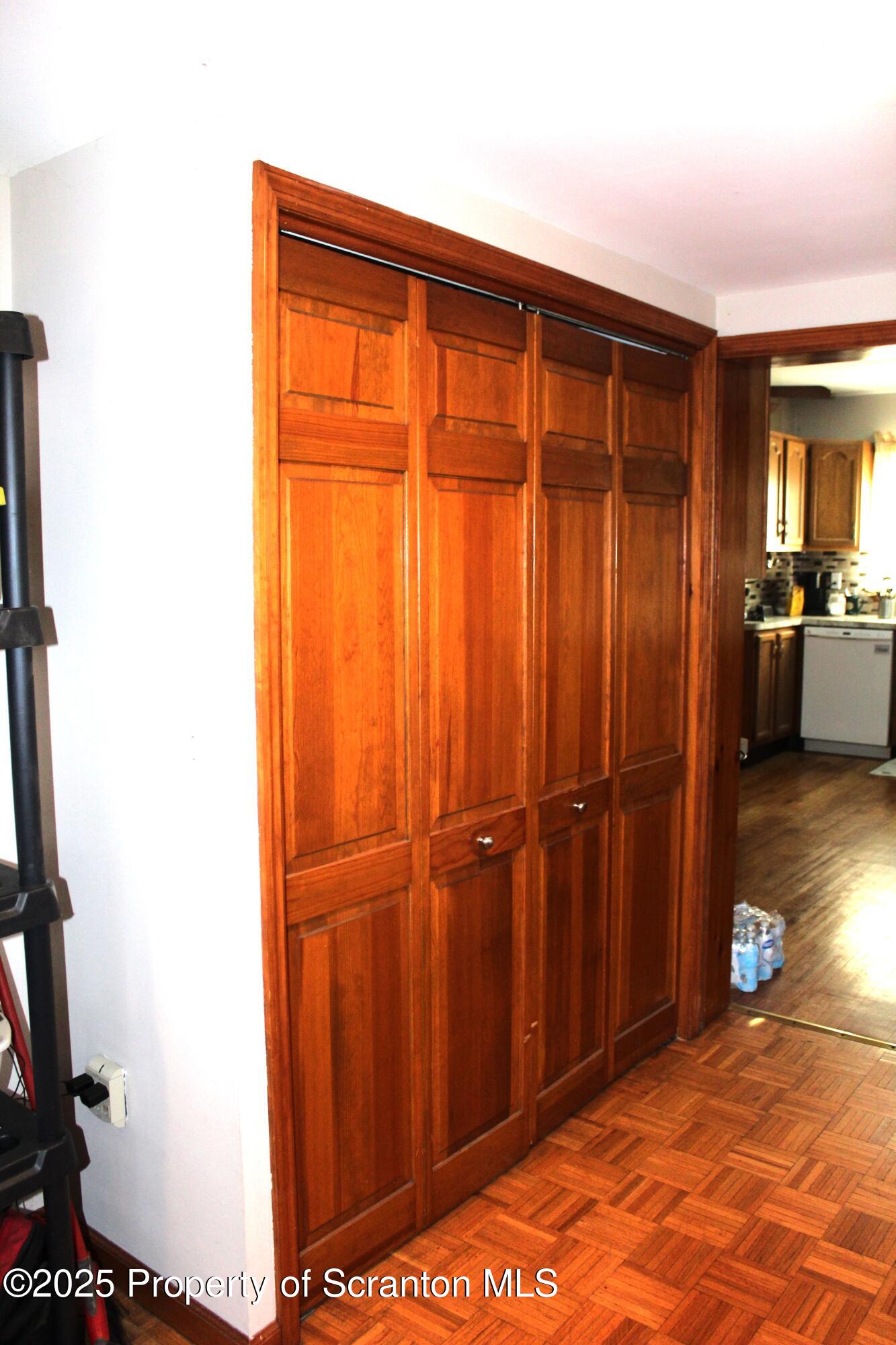 838 George Street Throop, PA 18512 - Photo 26 of 82 Family Room