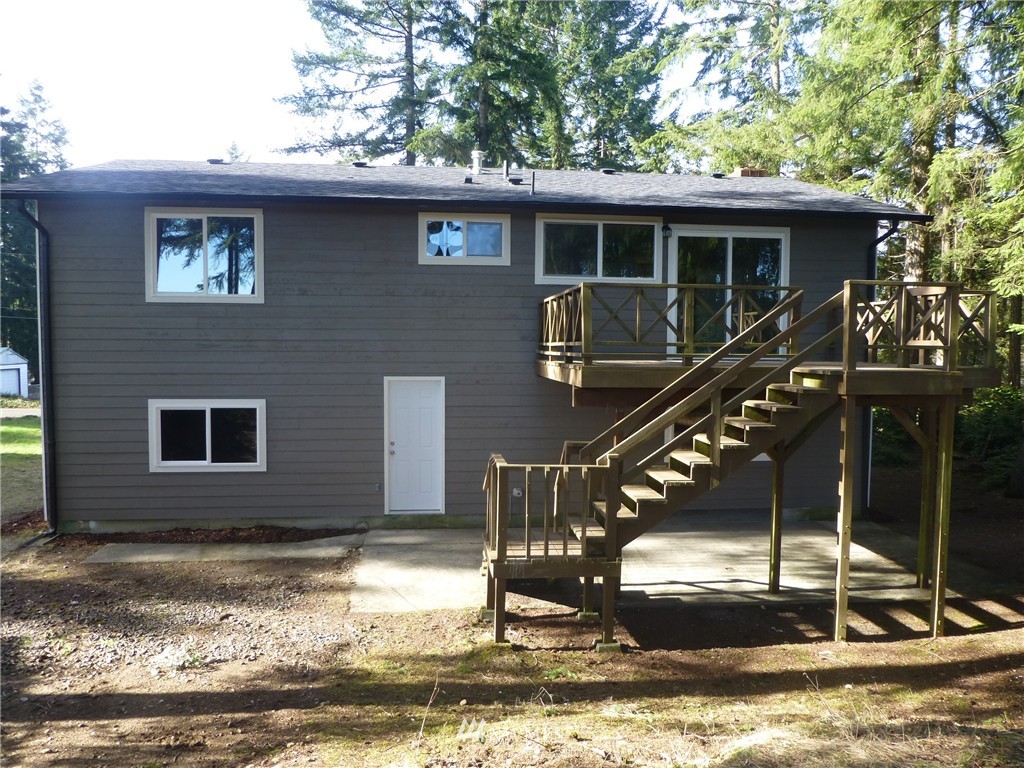 4949 Brasch Road Southeast Port Orchard, WA 98367 - Photo 18 of 21 Gallery Image 18