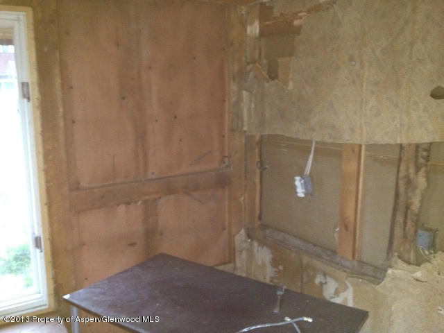 616 Park Avenue Rifle, CO 81650 - Photo 4 of 7 a view of room