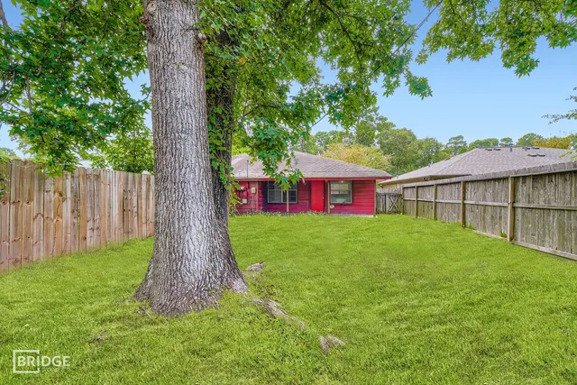 a view of outdoor space yard and front view of a house