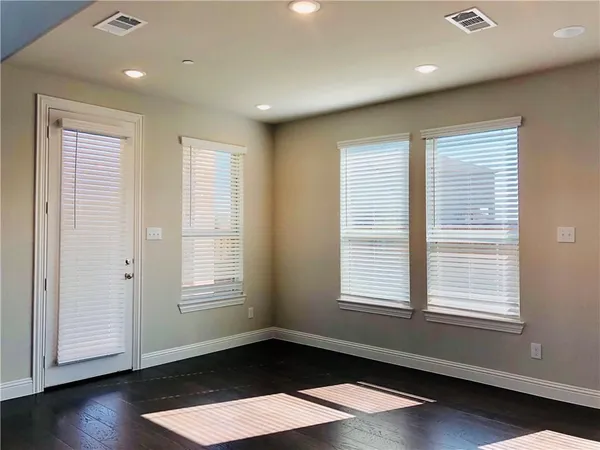 $3,095 | 4520 Titus Circle, Plano, TX 75024