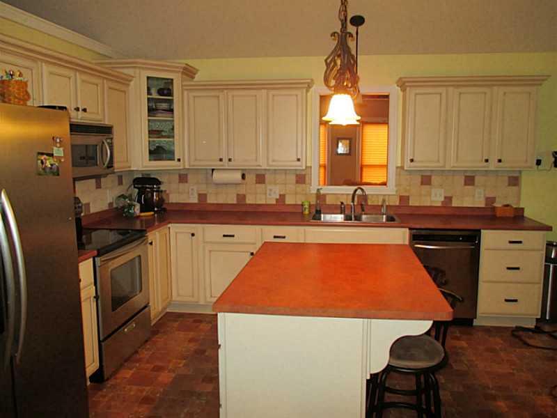 6788 Hall Road Plainfield, IN 46168 - Photo 6 of 22