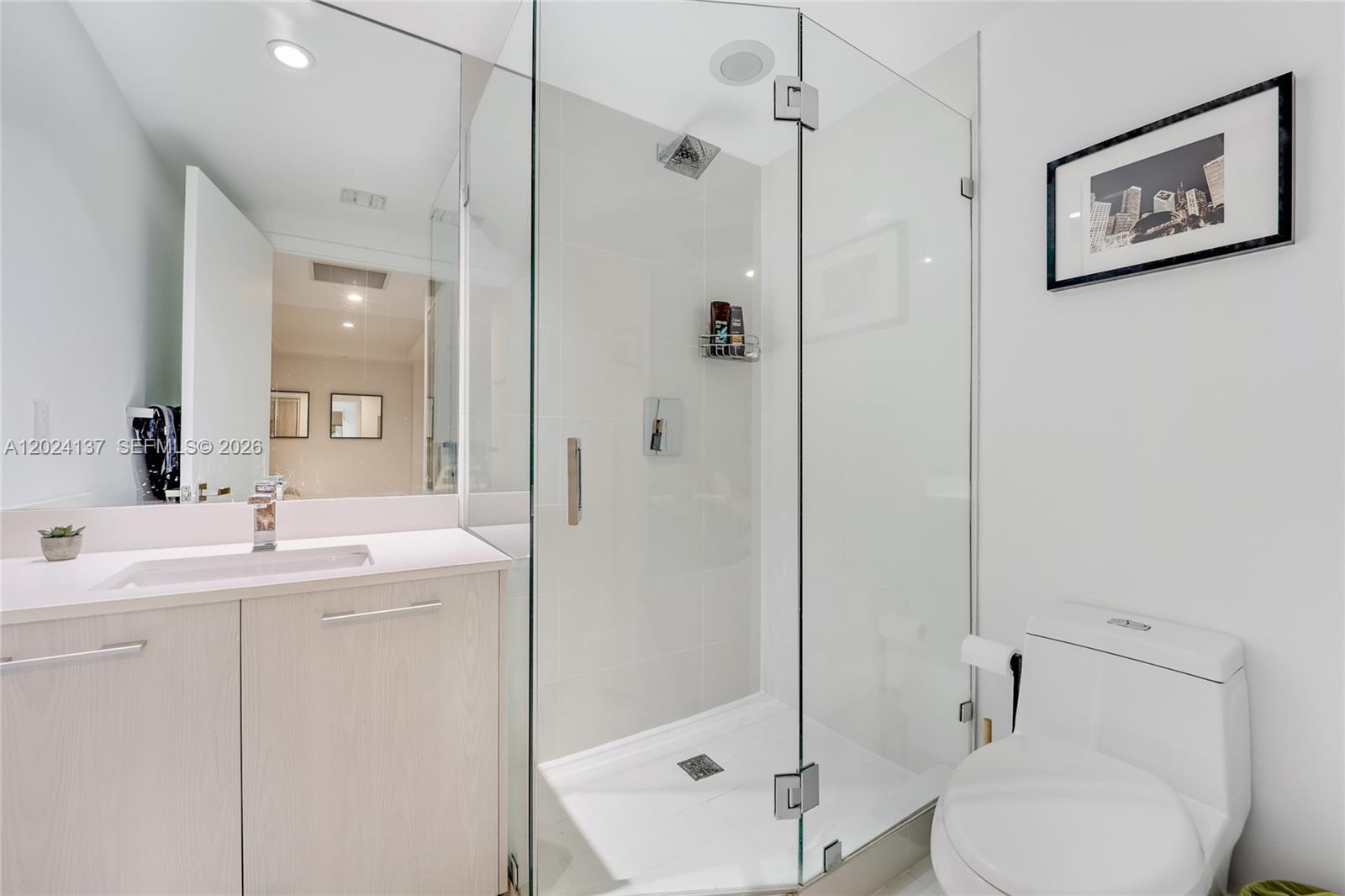 45 Southwest 9th Street, Unit 1905 Miami, FL 33130 - Photo 9 of 13