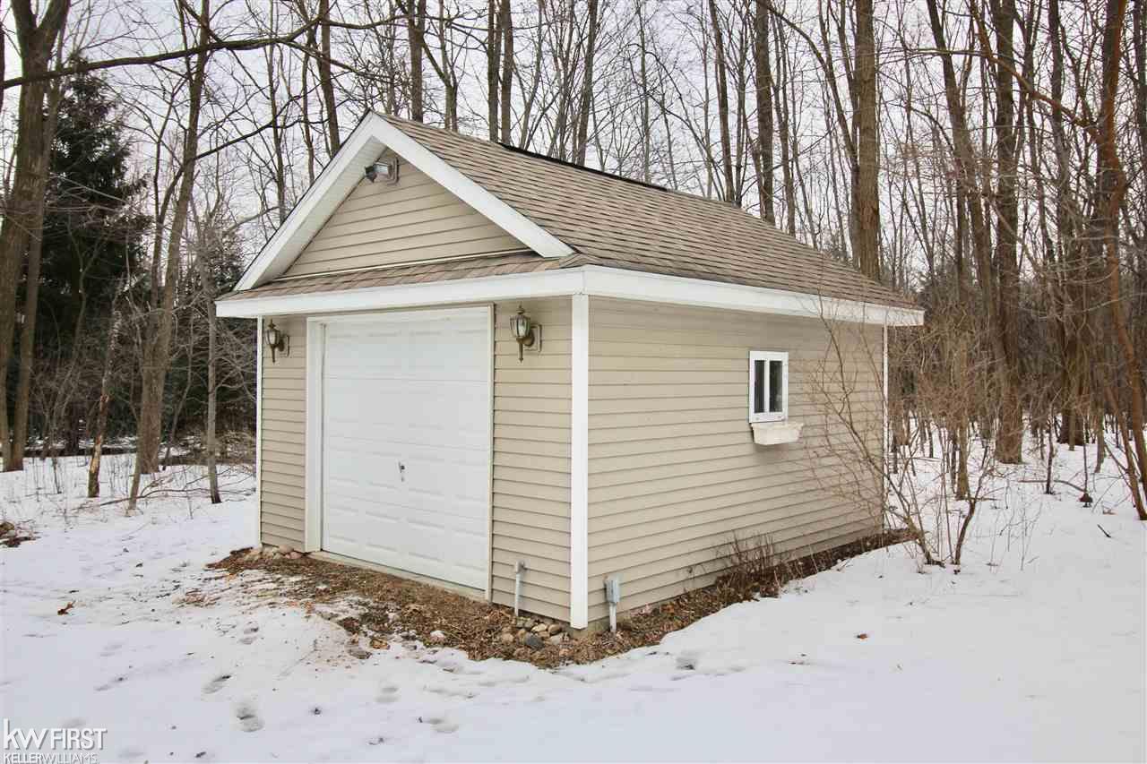 11200 Silver Lake Road Byron, MI 48418 - Photo 29 of 31