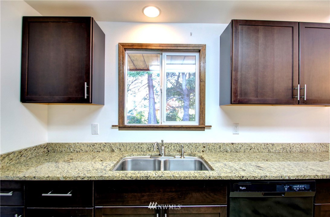 10816 Peter Anderson Road Burlington, WA 98233 - Photo 11 of 21 Gallery Image 11