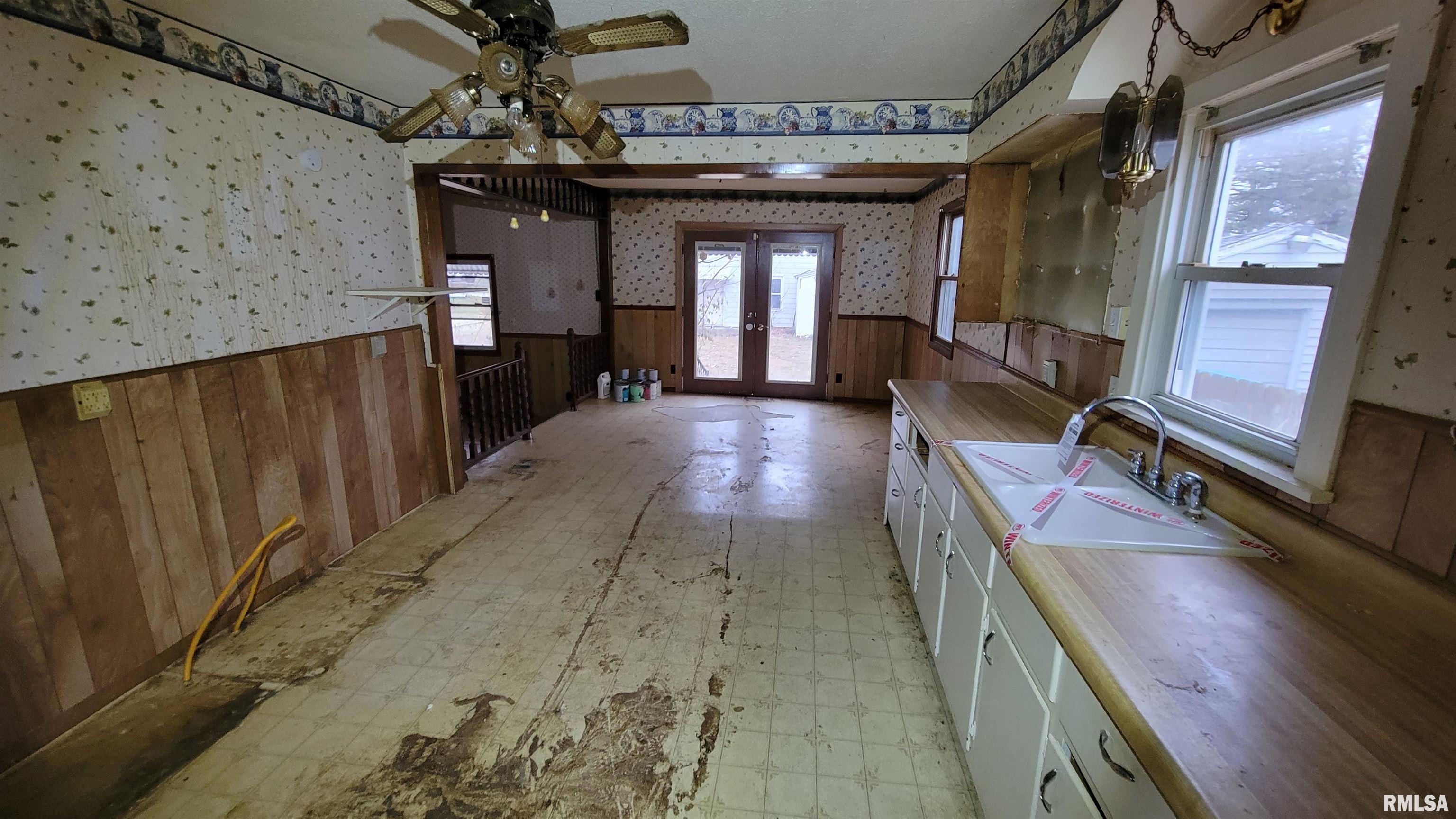 2206 South 12th Street Springfield, IL 62703 - Photo 21 of 22
