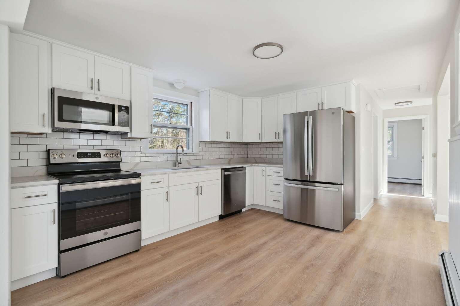 24 Day Road Gorham, ME 04038 - Photo 3 of 14 Estes.3