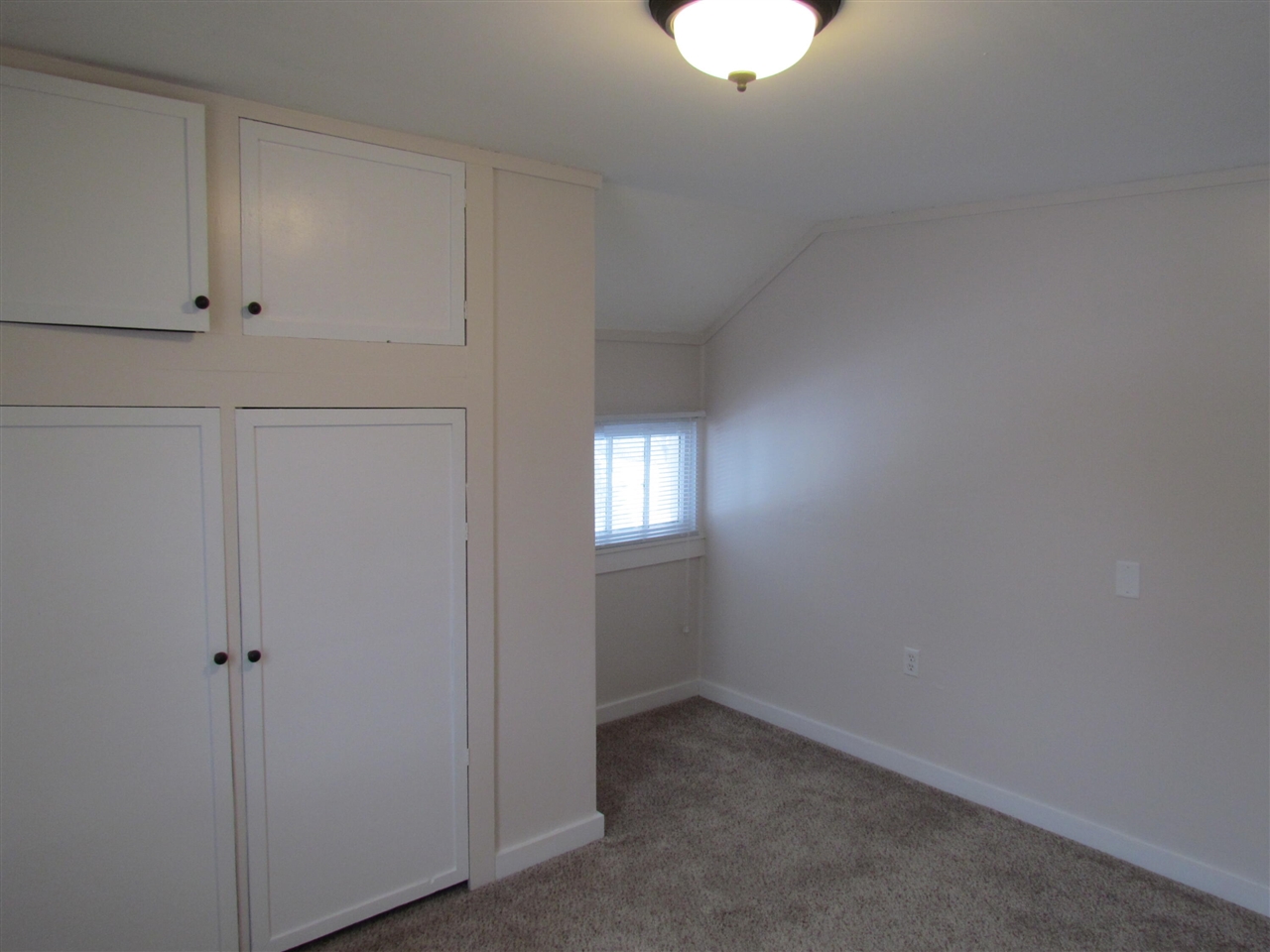 9143 Southwest Greenville Road Greenville, MI 48838 - Photo 14 of 17
