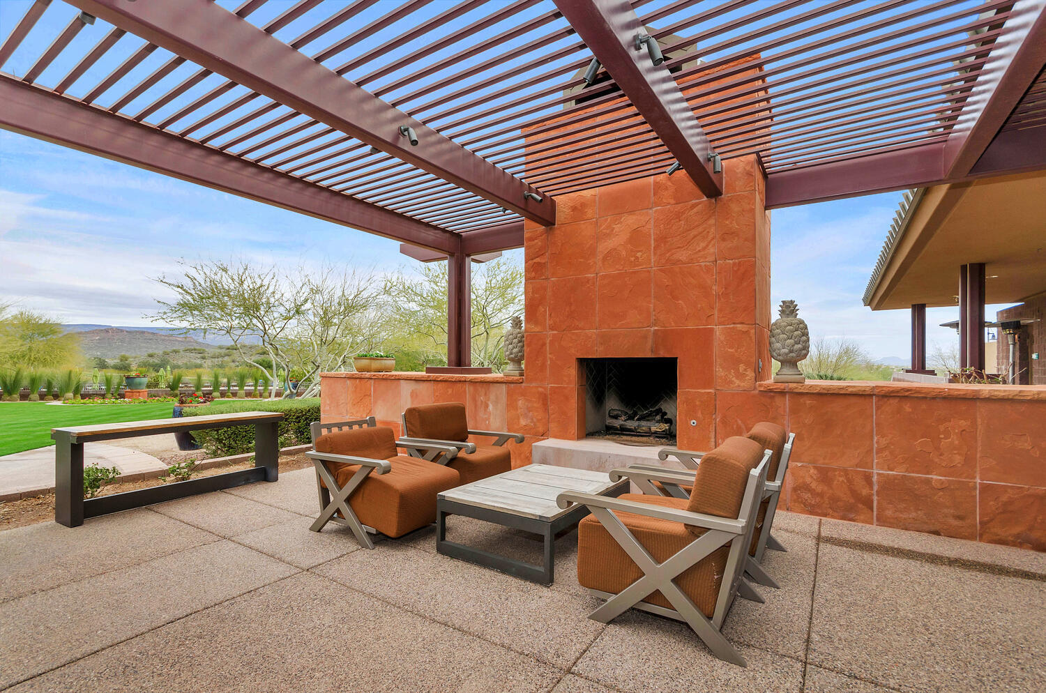 41409 North River Bend Road Phoenix, AZ 85086 - Photo 32 of 37 41409 N River Bend-036-041-1500x994