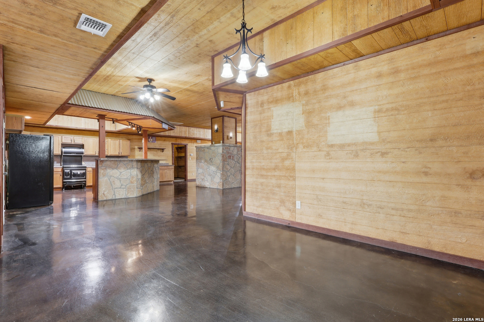 171 Inwood Poteet, TX 78065 - Photo 11 of 20