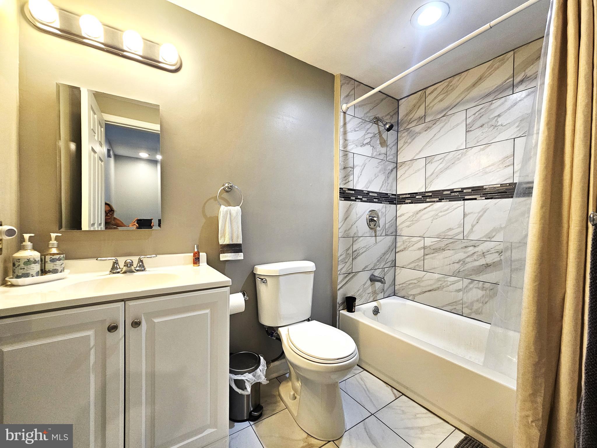 6902 Villa-Del-Rey Court Springfield, VA 22150 - Photo 13 of 32