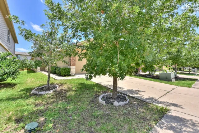 $1,950 | 14513 Callan Court, Manor, TX 78653